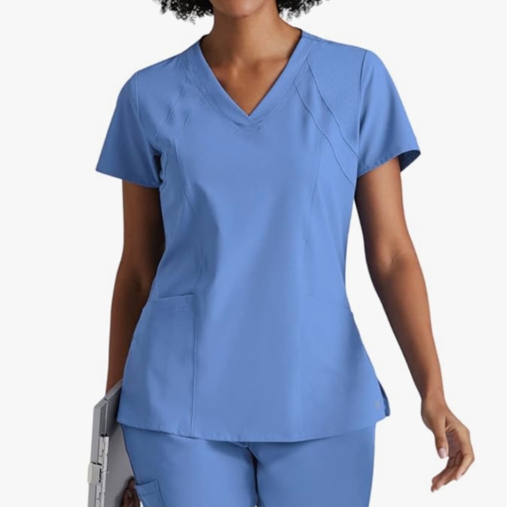 BARCO ONE – Women’s Racer Top, V-Neck Medical Scrub Top w/ 4 Pockets